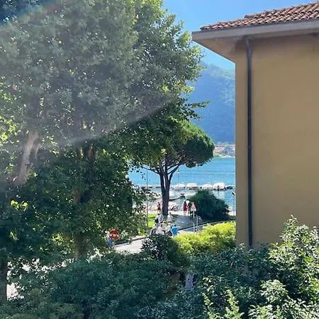 아파트 Lakeside Experience *