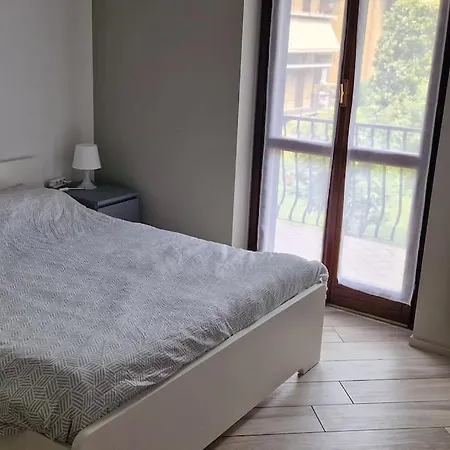 아파트 Lakeside Experience *